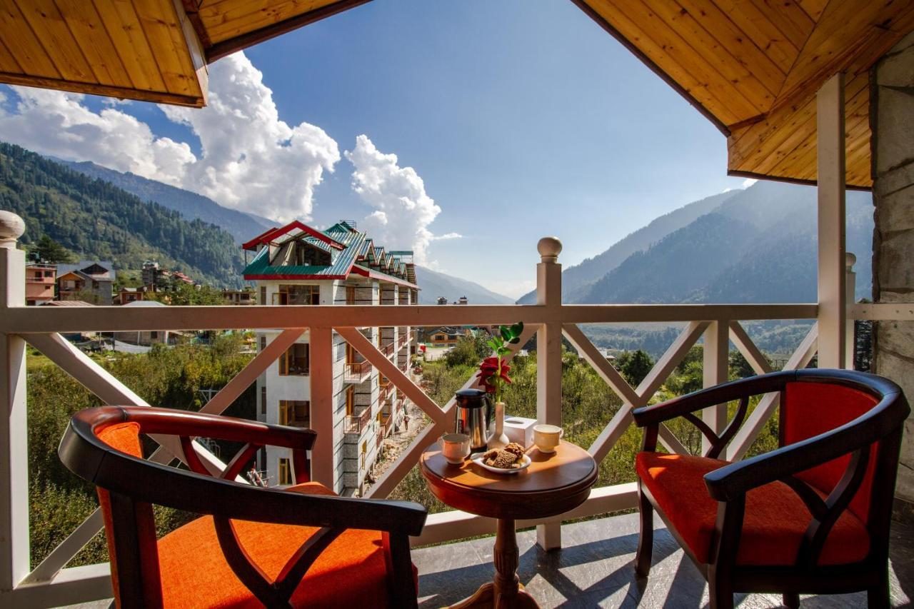 Tripli Hotels Stone House Cottage 마날리 외부 사진