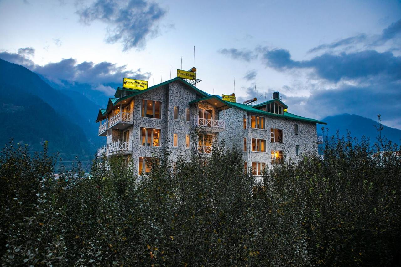 Tripli Hotels Stone House Cottage 마날리 외부 사진