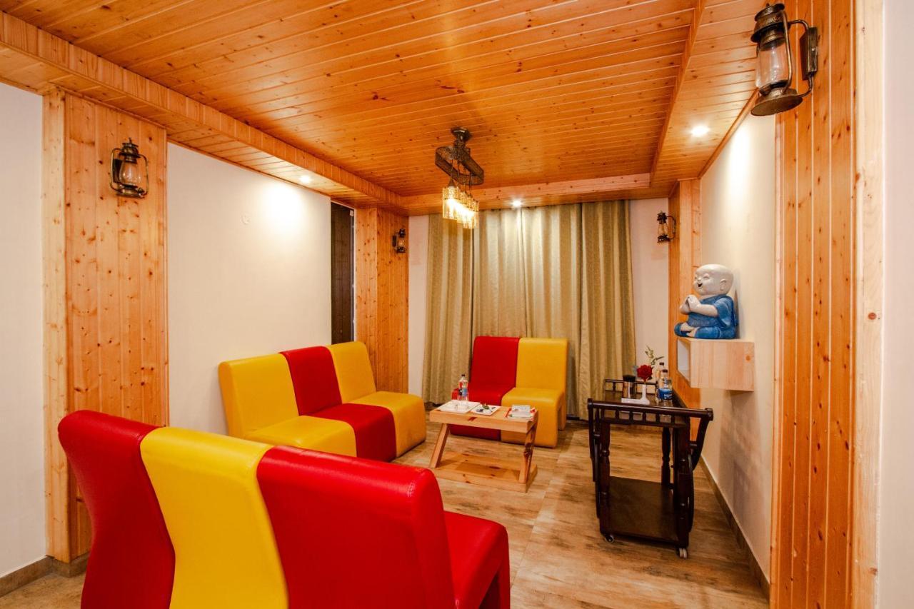 Tripli Hotels Stone House Cottage 마날리 외부 사진