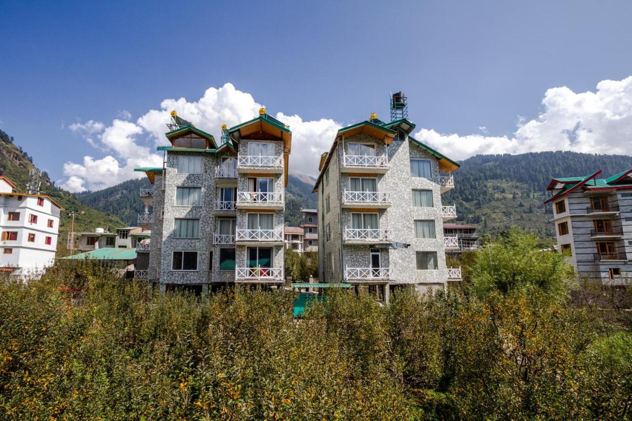 Tripli Hotels Stone House Cottage 마날리 외부 사진