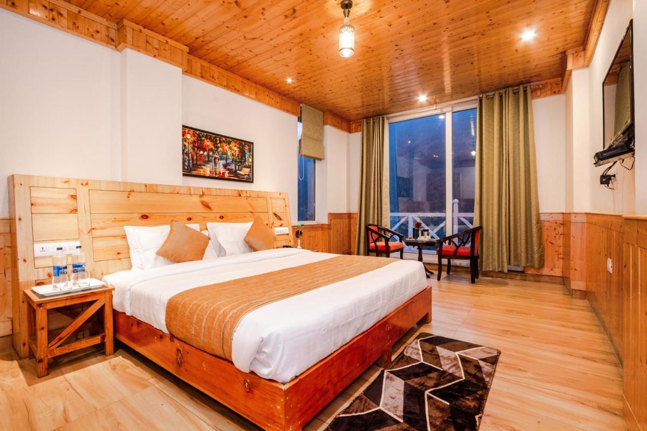 Tripli Hotels Stone House Cottage 마날리 외부 사진