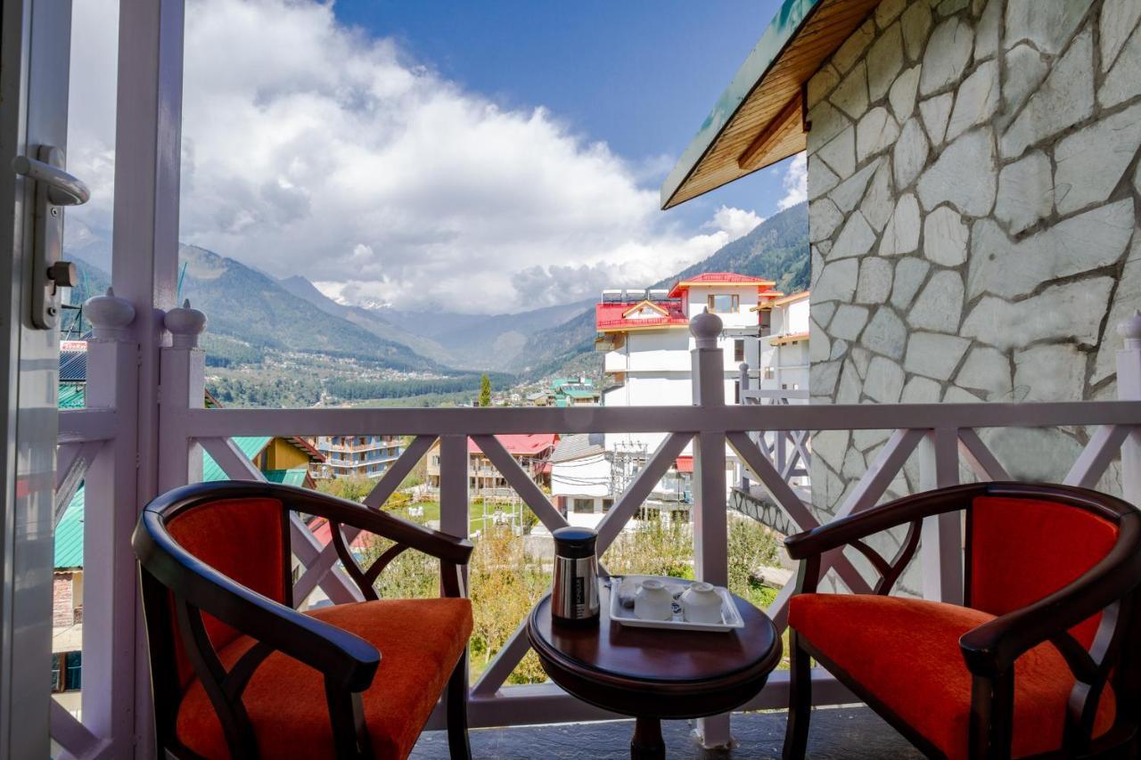 Tripli Hotels Stone House Cottage 마날리 외부 사진
