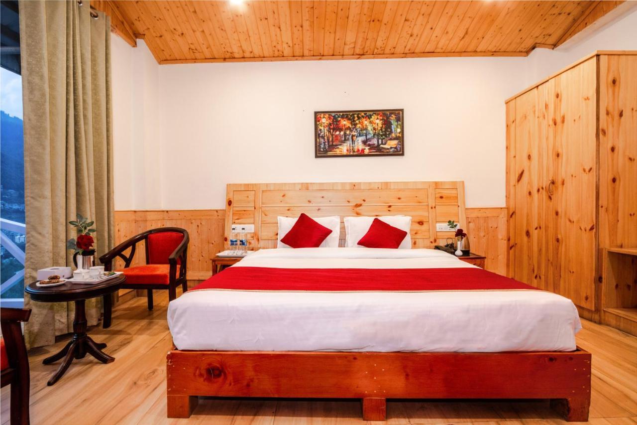 Tripli Hotels Stone House Cottage 마날리 외부 사진