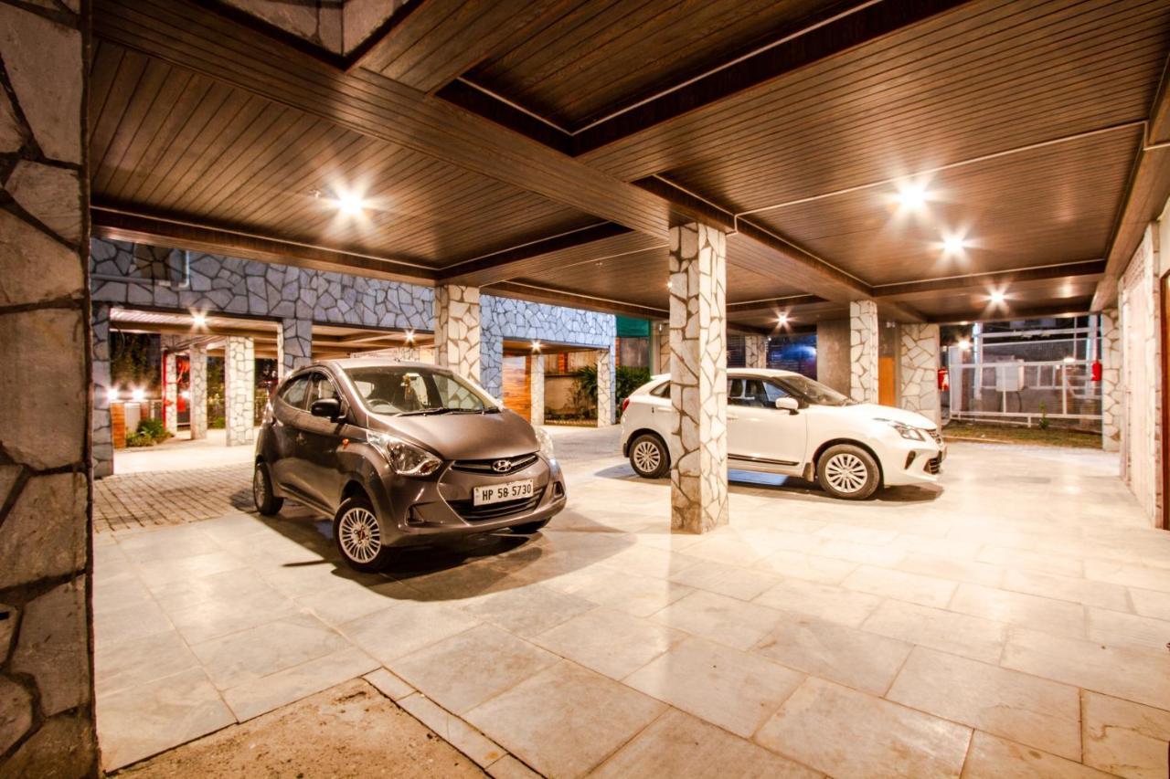 Tripli Hotels Stone House Cottage 마날리 외부 사진