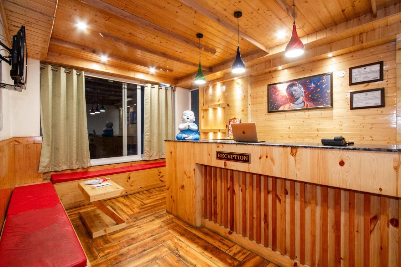 Tripli Hotels Stone House Cottage 마날리 외부 사진