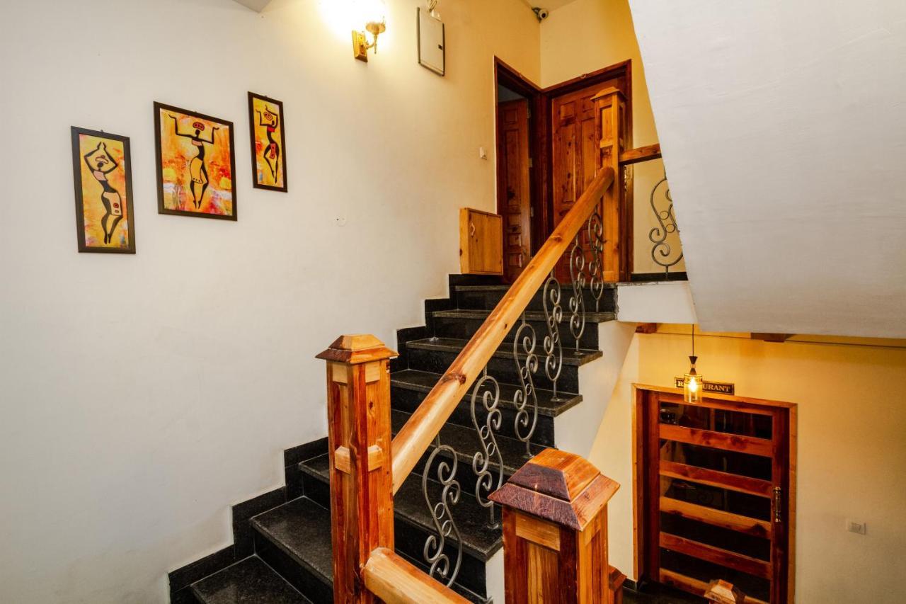 Tripli Hotels Stone House Cottage 마날리 외부 사진
