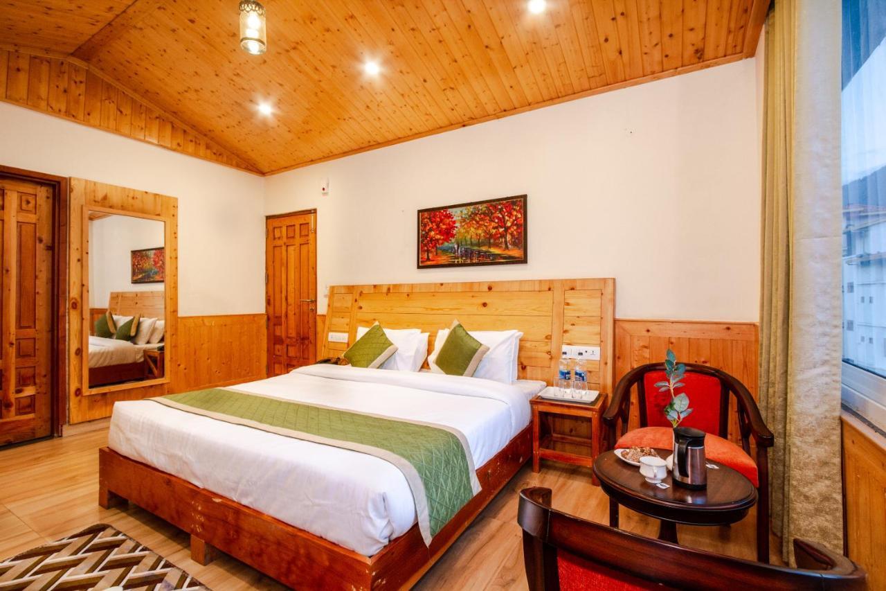Tripli Hotels Stone House Cottage 마날리 외부 사진