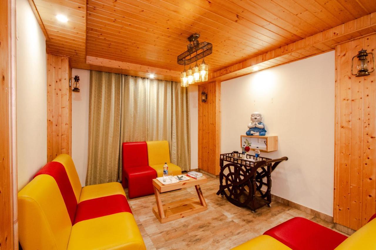 Tripli Hotels Stone House Cottage 마날리 외부 사진
