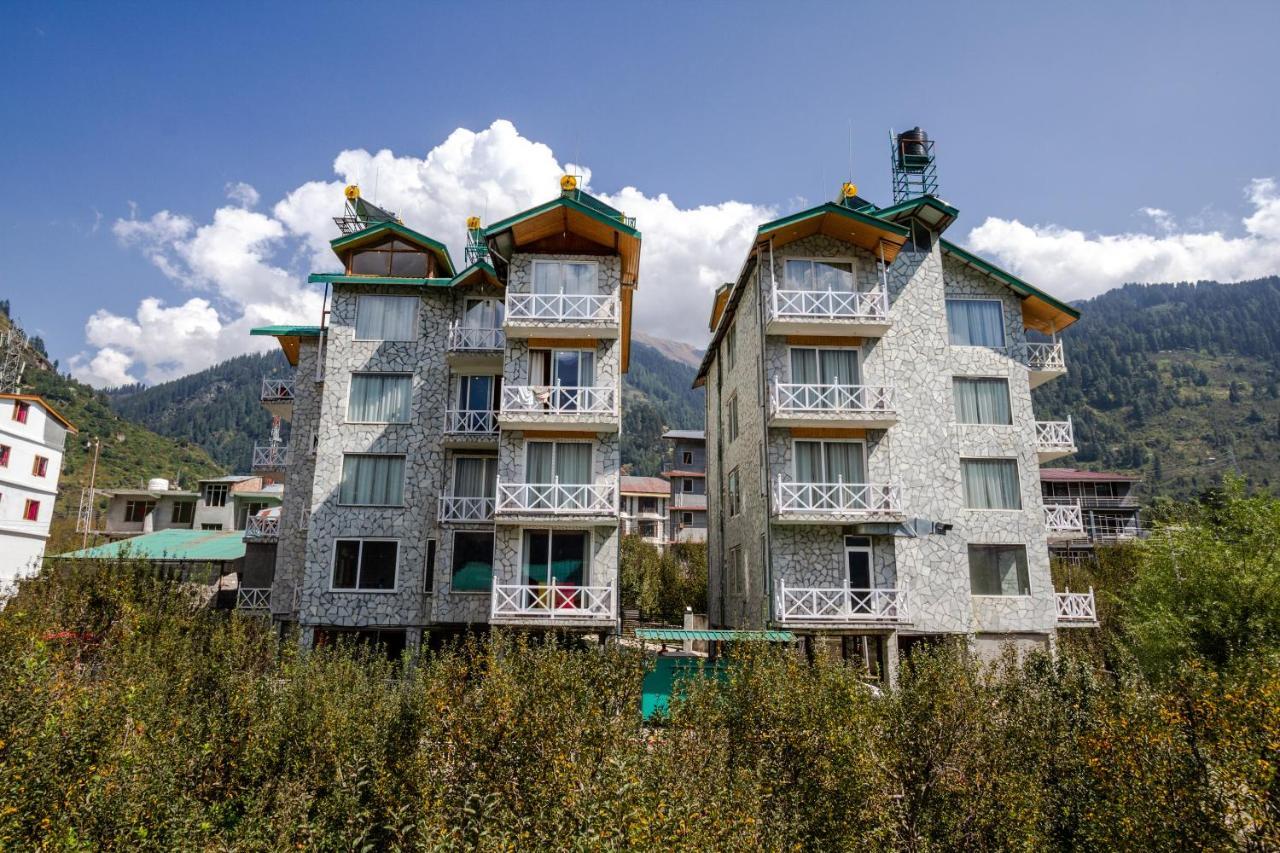 Tripli Hotels Stone House Cottage 마날리 외부 사진