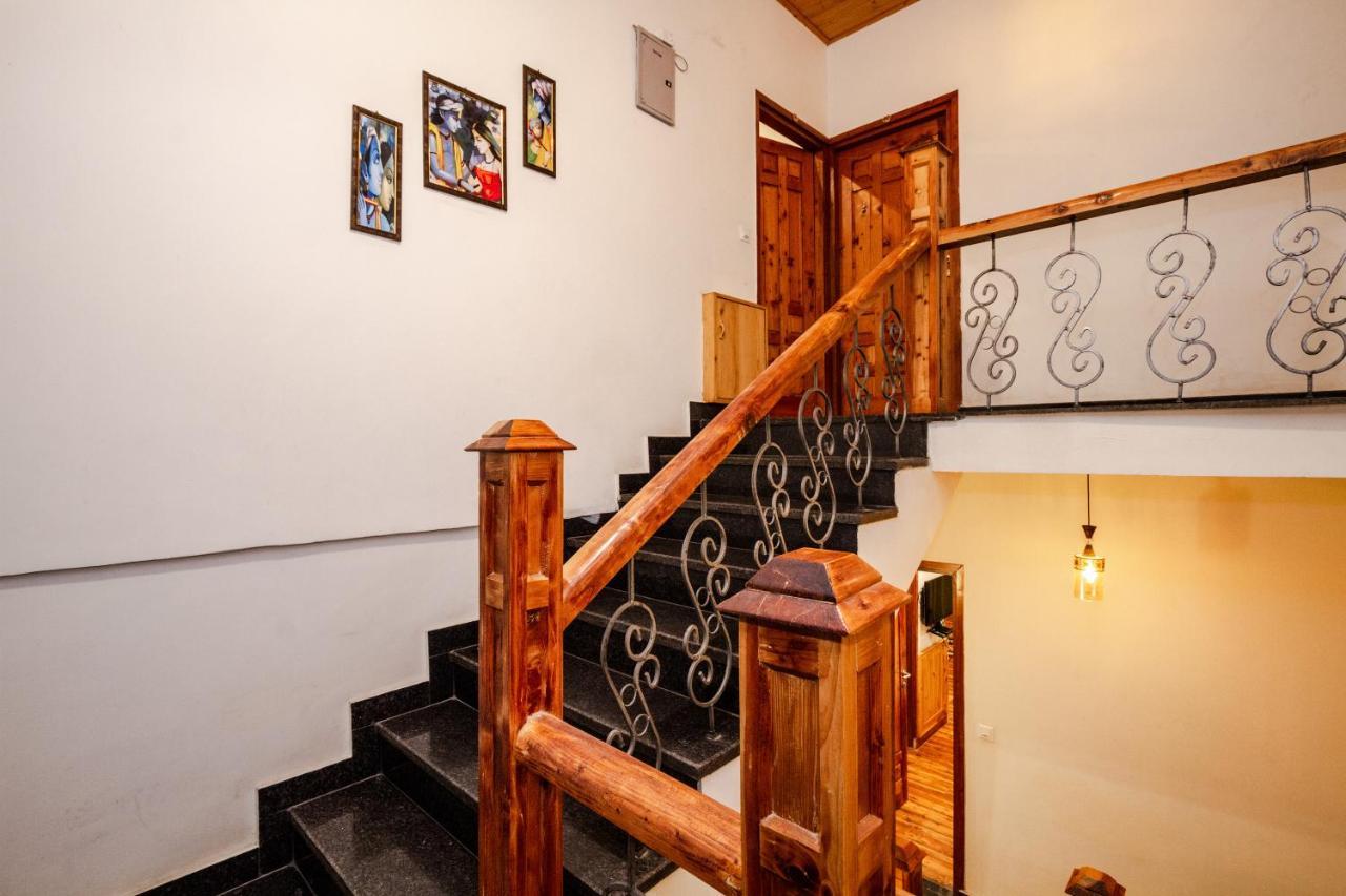 Tripli Hotels Stone House Cottage 마날리 외부 사진